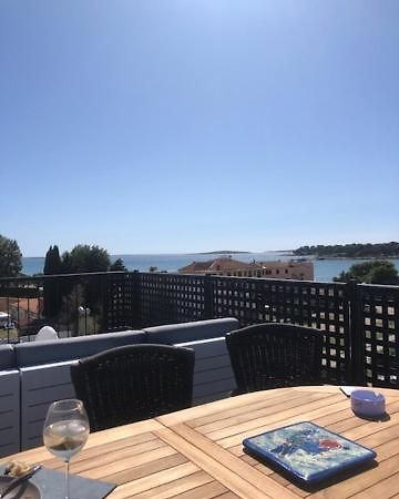 Apartamento Penthouse Exceptional Sea View Medulin Exterior foto